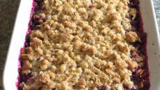 Crumble aux fruits rouges classique