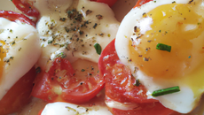 Tomates aux œufs