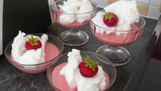 Îles flottantes aux fraises thermomix