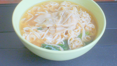 Soupe chinoise aux ravioles maison