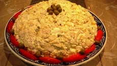 Salade de poulet à la crème aigre