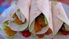 Wrap au poisson pané