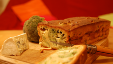 Cake au brocoli et Roquefort