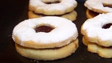 Sablés à la confiture de griotte à l'ancienne