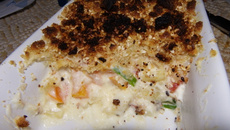 Crumble poivron-tomate aux deux fromages