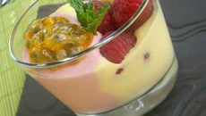 Bavarois au coulis de passion