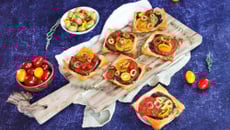 Tartelettes filo à la tapenade, tomates et olives à la méditerranéenne Croc'Frais