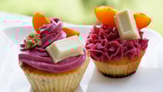 Cupcakes à l'abricot, muesli au sirop d'érable et chocolat blanc