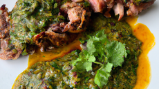 Rognons de veau grillés, sauce chimichuri