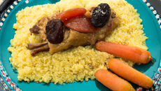 Couscous de lapin aux pruneaux