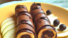 Roulé de poires aux pépites de chocolat