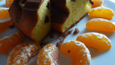 Charlotte aux clémentines et aux copeaux de chocolat