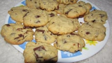 Cookies aux noisettes et aux pépites de chocolat