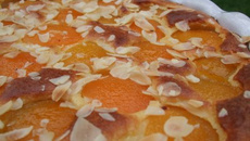 Gâteau abricots et amandes façon clafoutis