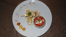 Brochette de boudin blanc et pommes caramélisées