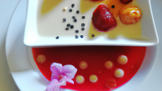 Perles du Japon vanillées et coulis de fraises