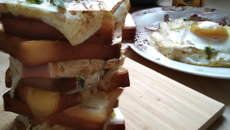 Bricks façon croque-madame au chèvre