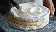 Frozen lemon meringue