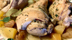 Cuisse de poulet comme une poire, cœur surprise foies de volaille et poire.