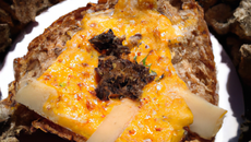 Tartine des volcans à la Fourme d'Ambert