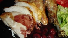 Dinde aux cerises, vin rouge et pain d'épices