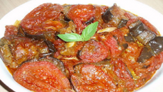 Aubergines à la tomate