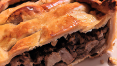 Tourte à la viande au fromage