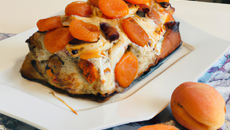 Cake au poulet et abricots