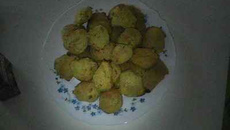 Petits gâteaux thon crabe curry coco