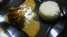 Curry de porc aux tomates