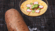 Crème glacée de patates Douces de Caroline du Nord Covingto, avocats et radis croquants