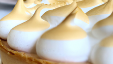Tarte aux citrons, crème mousseline et meringue