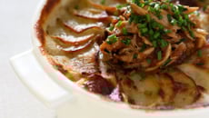 Gâteau de pomme de terre aux restes de poulet rôti