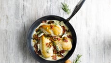 Filets de dinde à la sauce crémeuse à la pancetta et aux champignons