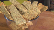 Crackers maison aux graines de lin et de tournesol