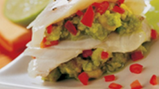 Féroce d'avocat et tartare de daurade royale au citron vert