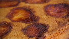 Gâteau aux pommes caramélisées rapide