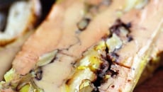 Foie gras de canard au Comté et noix grillées