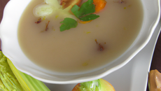 Potage châtaigne chicorée