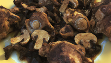 Cuisses de chapon rôti aux morilles