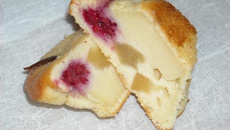 Moelleux ricotta, poires-framboises