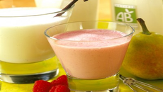 Le milk-shake aux poires ou fruits rouges