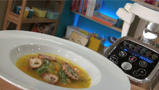 Minestrone de légumes d'hiver et pesto de roquette