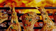 Kesteleta (côtelettes d'agneau grillées)