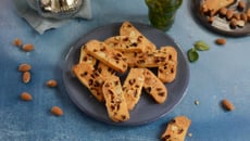 Fekkas aux amandes et aux raisins secs