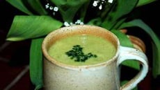 Velouté de brocolils et courgettes au fromage frais