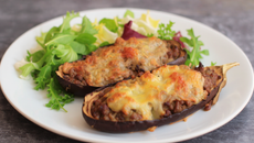 Aubergines farcies à la viande hachée