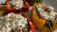 Poivrons farcis au chèvre et épices