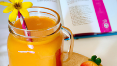 Jus d'orange mangue fraise