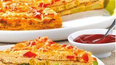 Gâteau d'omelette au ketchup